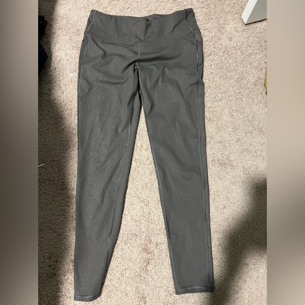 Athleta Charcoal Patterned Leggings size large